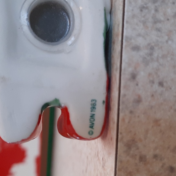 NIB Avon S&P shakers - Picture 5 of 7